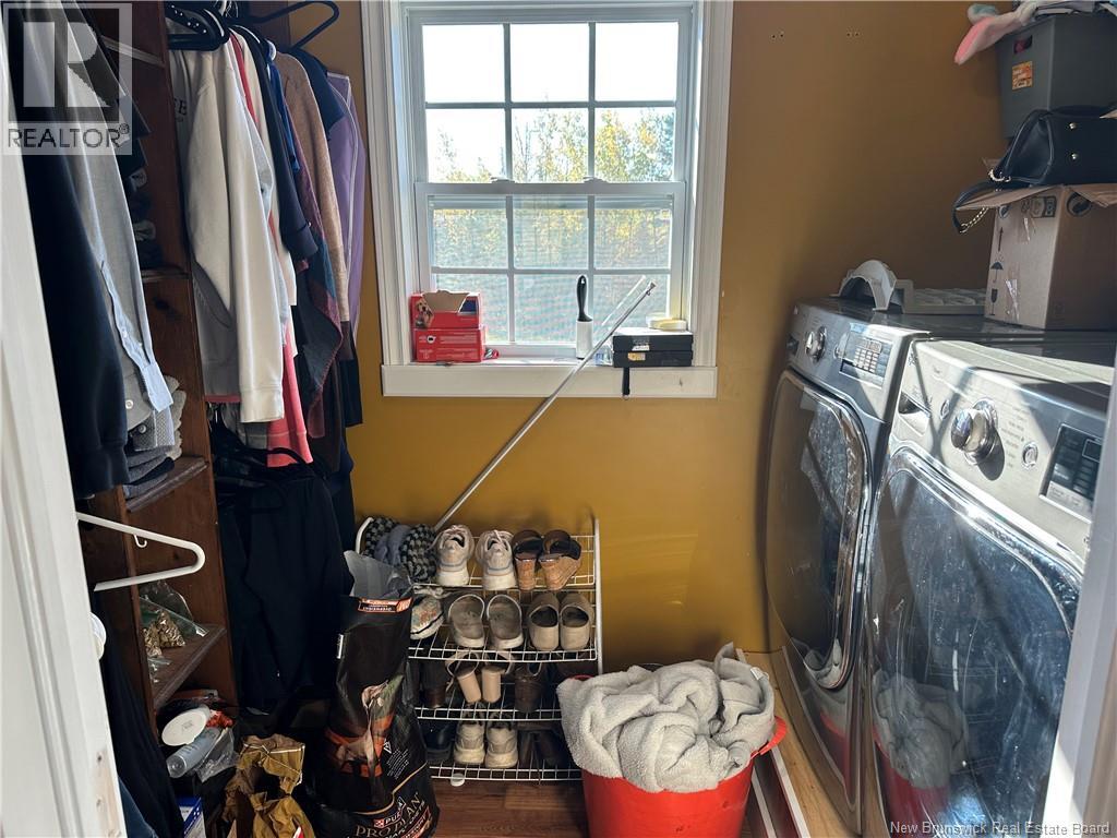 2381 SORMANY STREET - 14