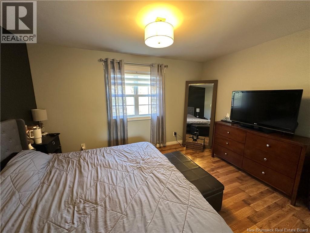 2381 SORMANY STREET - 18