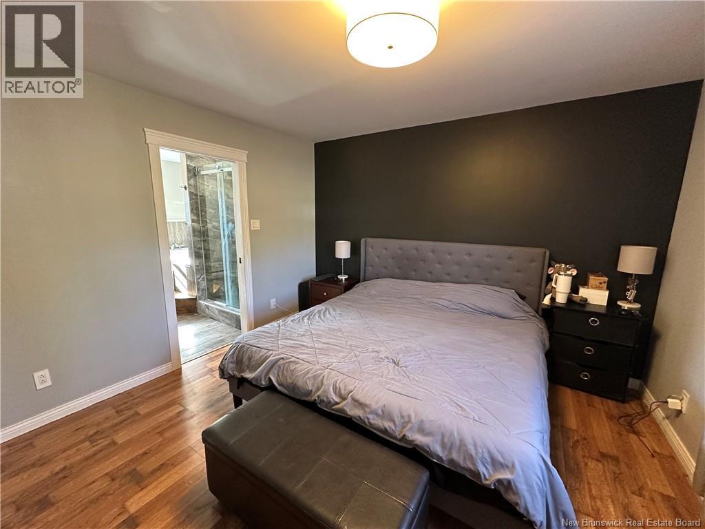 2381 SORMANY STREET - 19