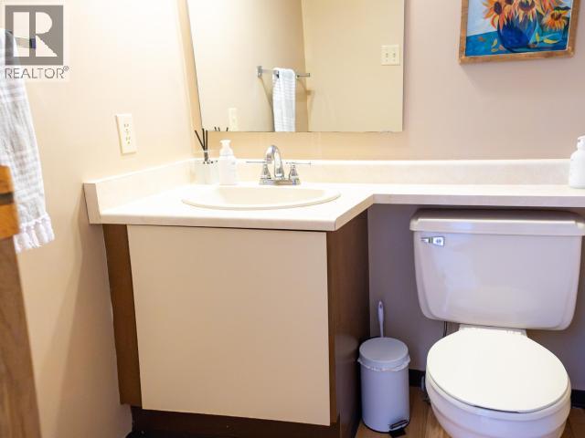 1-4651 HARVIE AVE, Powell River