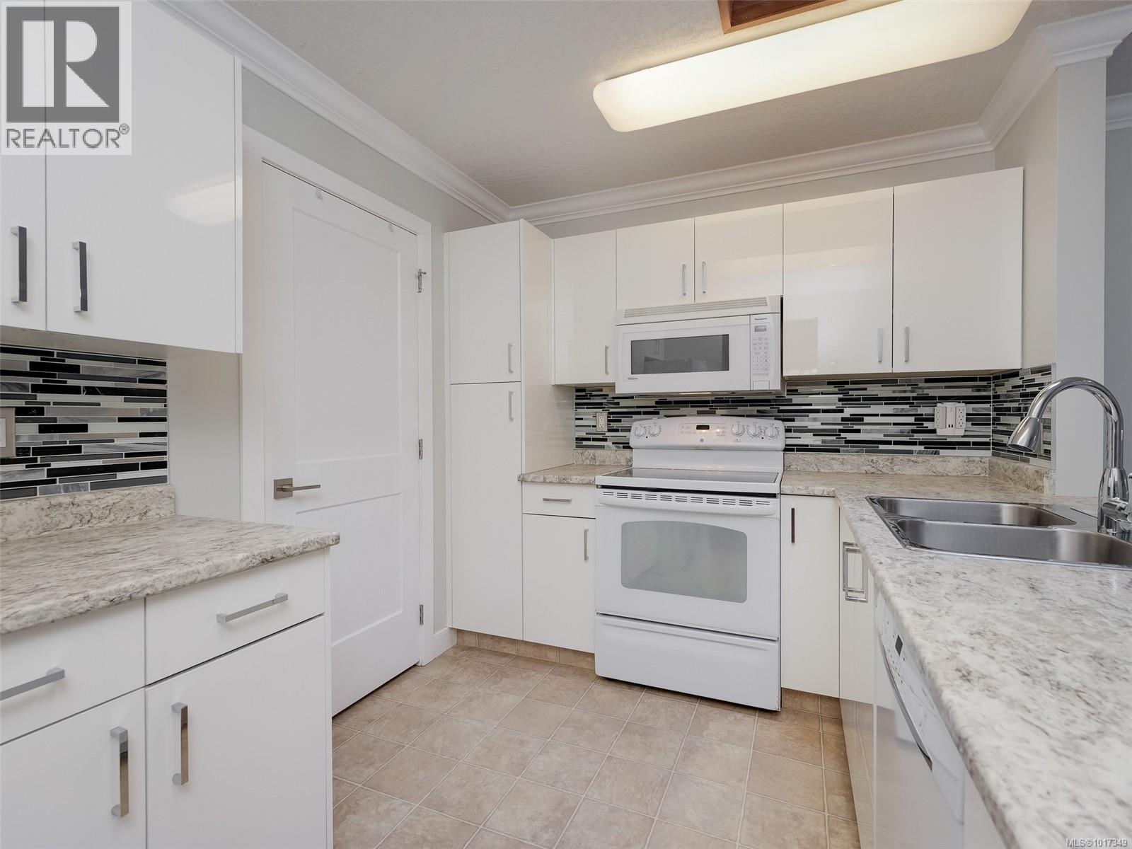 21 4125 Interurban Road, Saanich