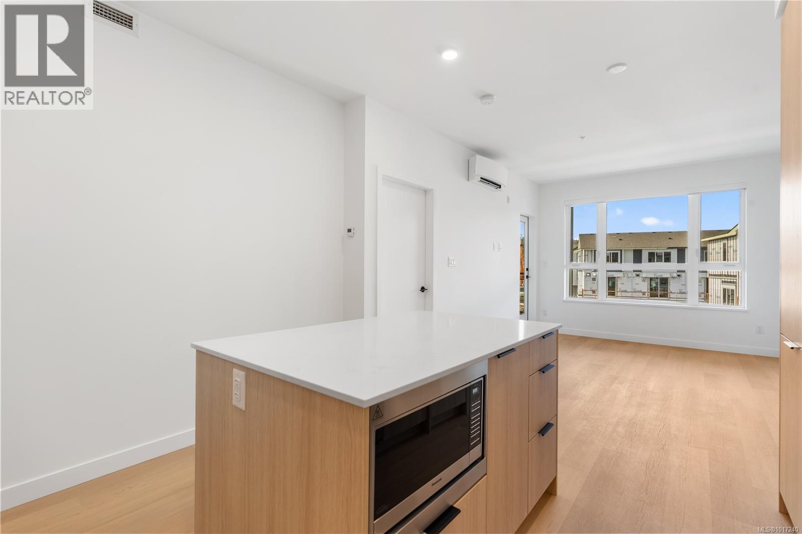 308 3564B Ryder Hesjedal Way, Colwood