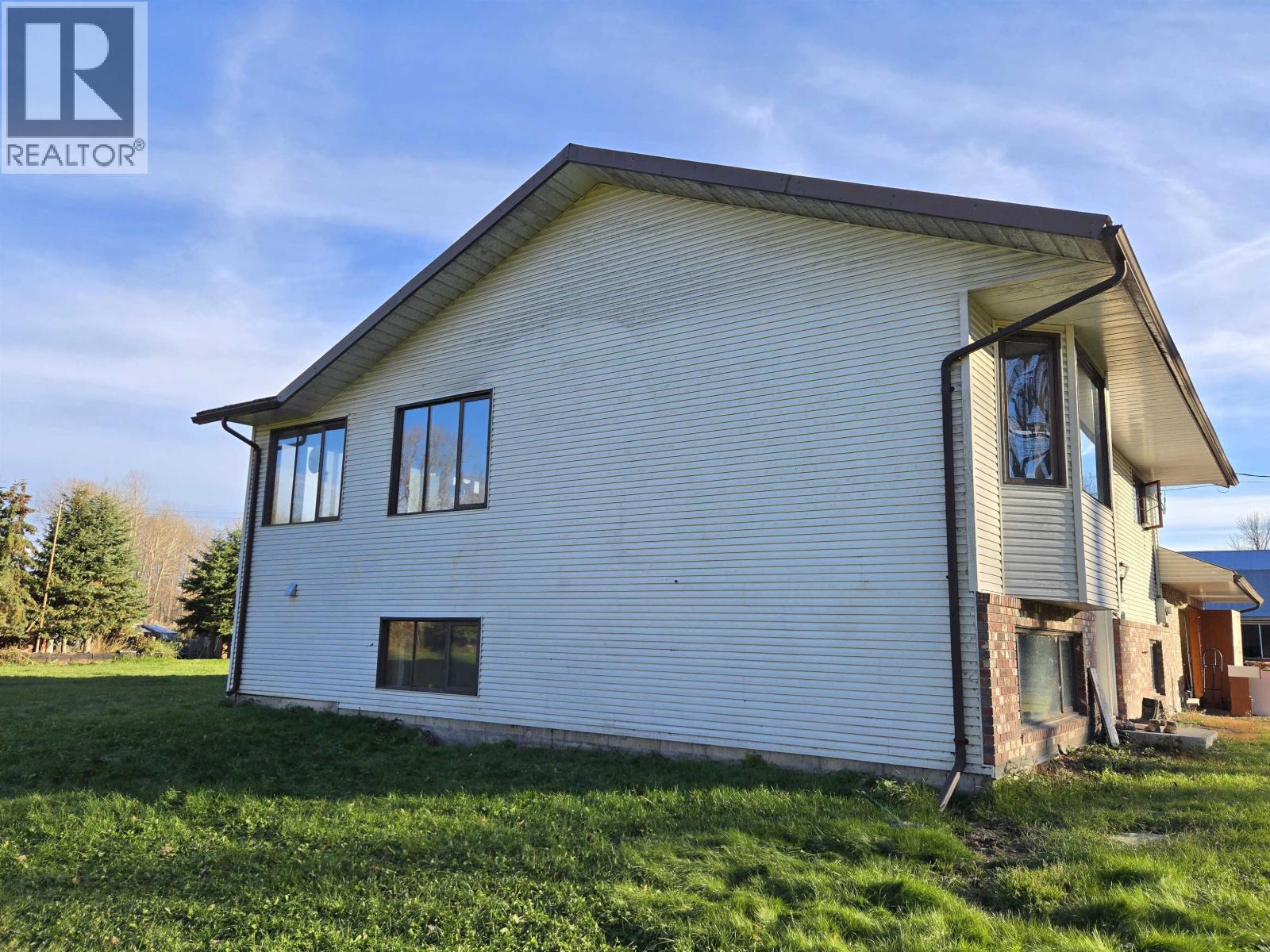 430 ARNETT ROAD, Willow River