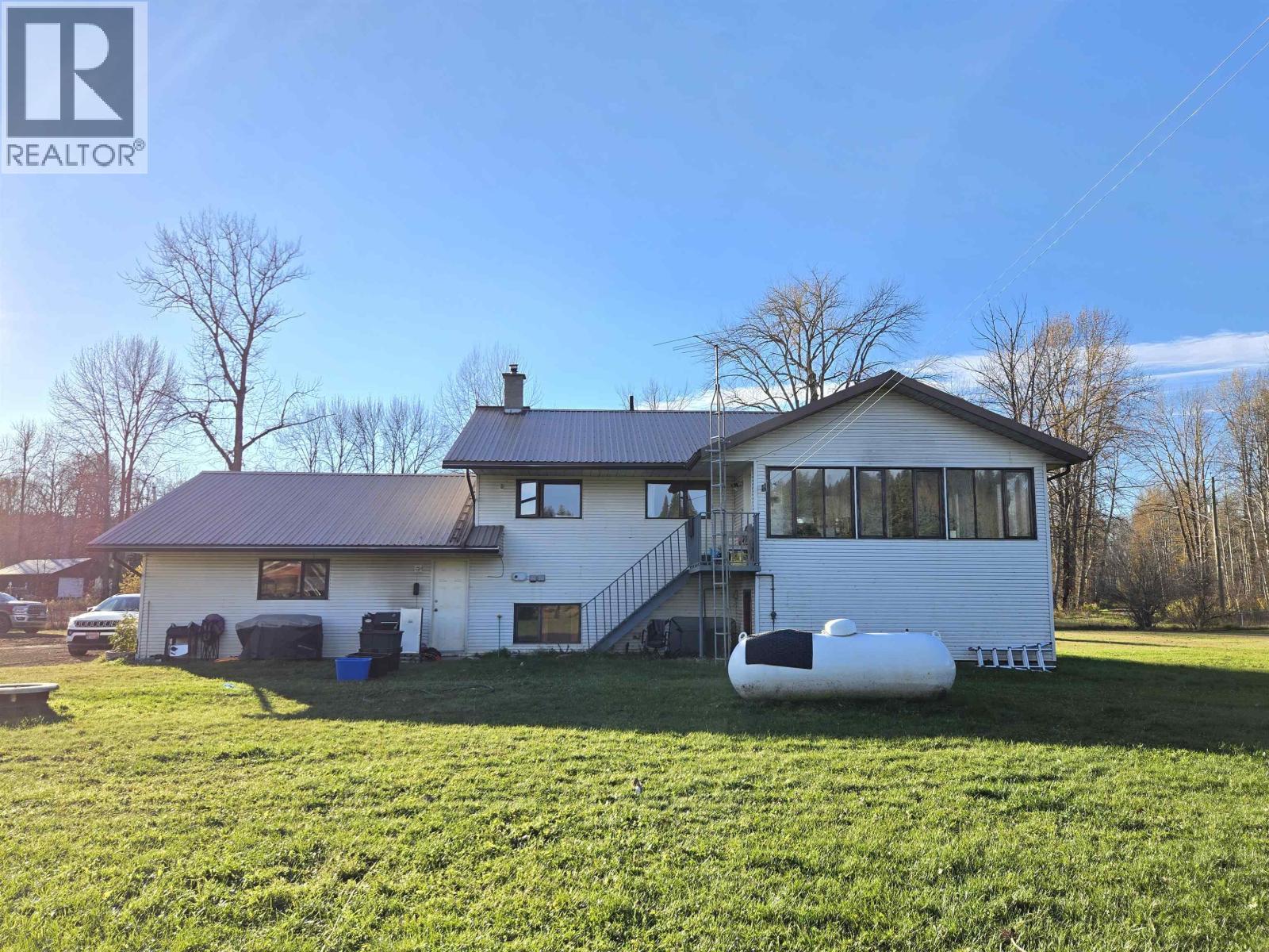 430 ARNETT ROAD, Willow River