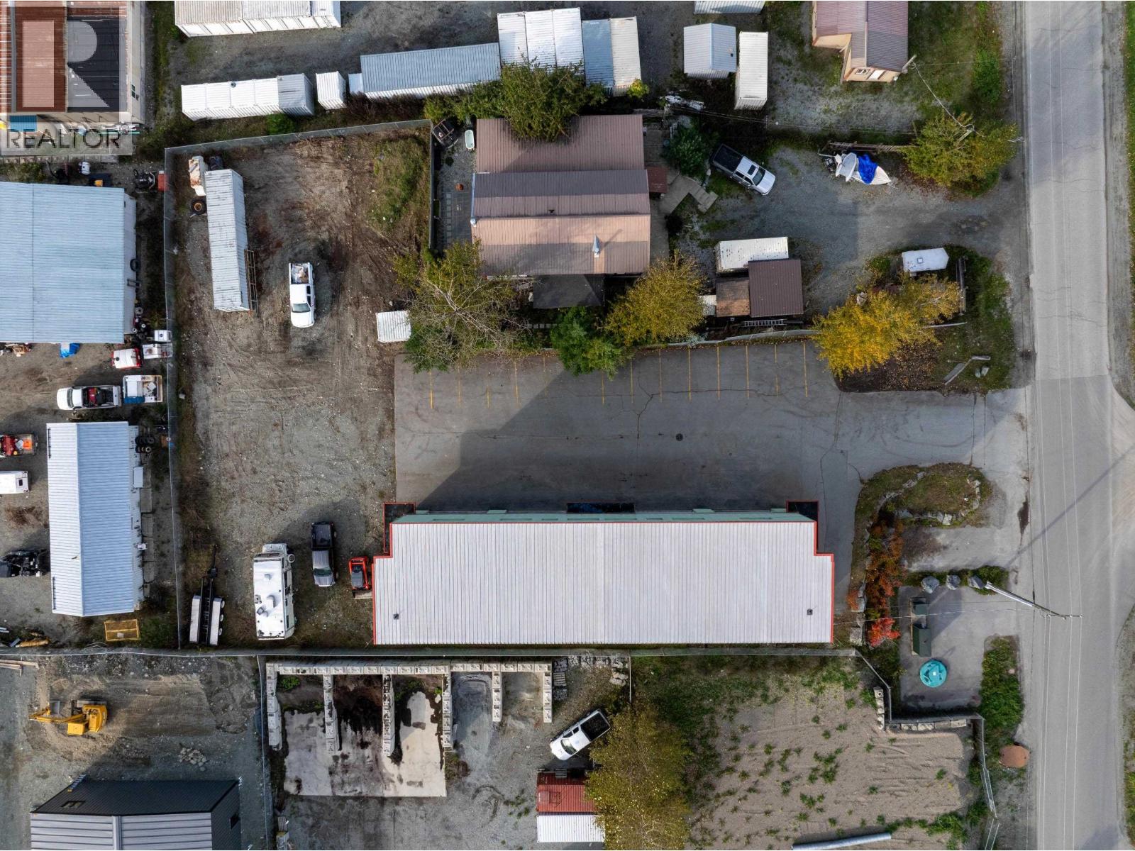Industrial in Pemberton - Image 12