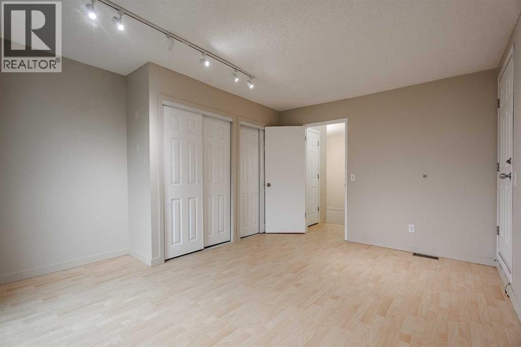 1310, 3500 Varsity Drive NW, Calgary, Alberta