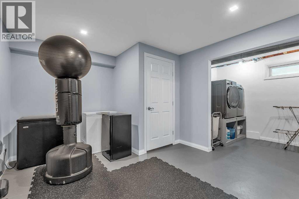 Single Family House 4 Level for Sale in  MT. Aberdeen Close SE McKenzie Lake Calgary 