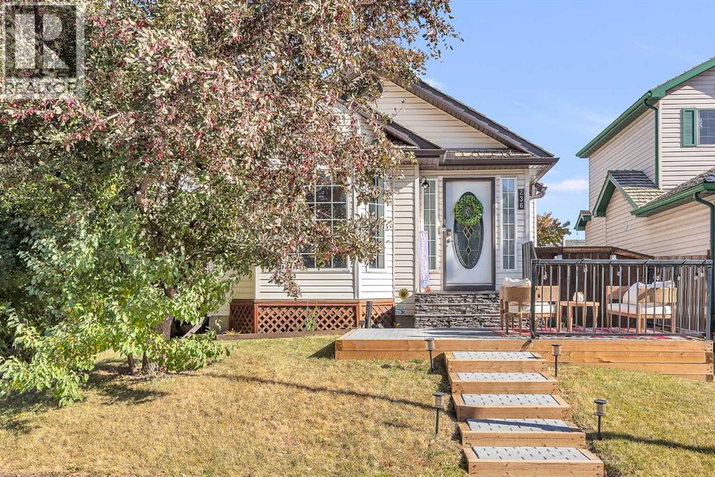 236 MT. Aberdeen Close SE, Calgary, Alberta
