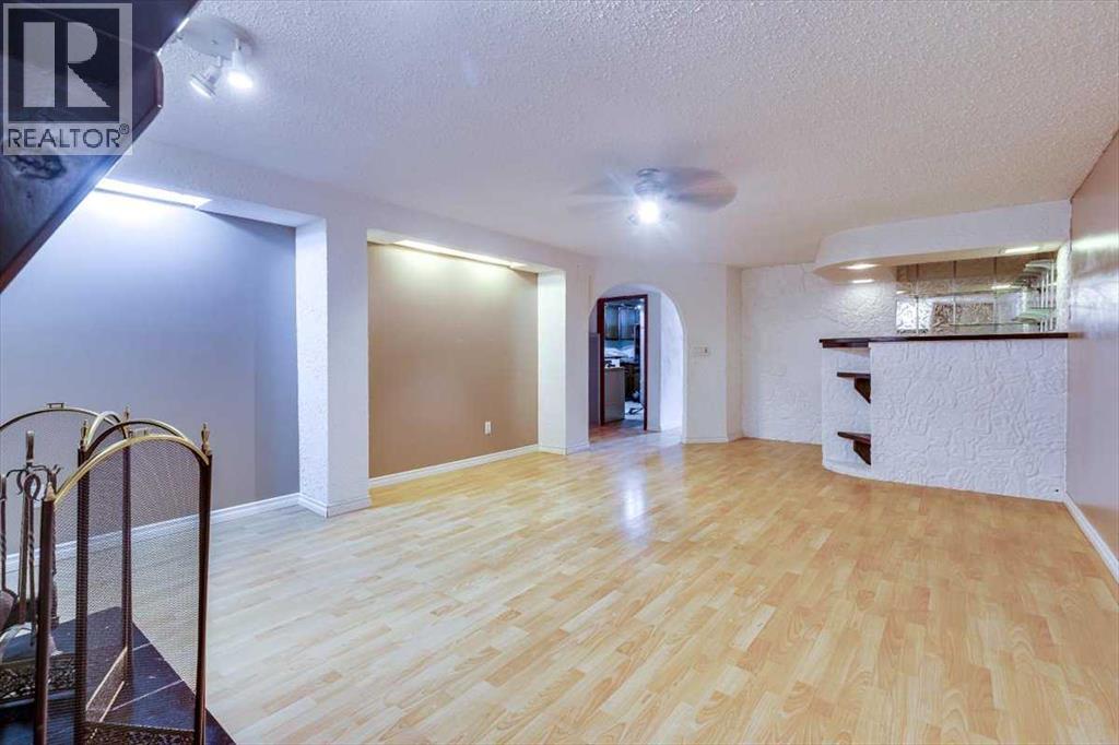 104 Nash Street, Red Deer