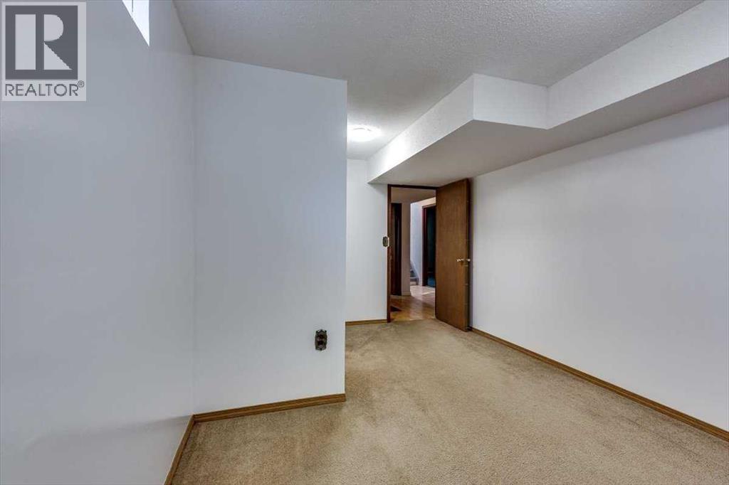 104 Nash Street, Red Deer