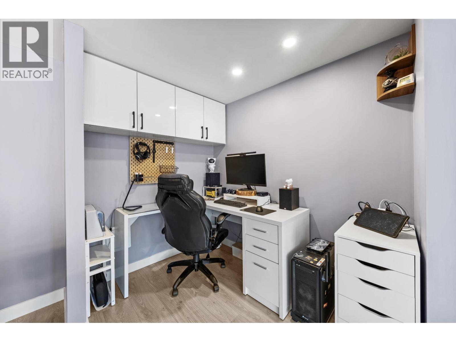 #203-8333 ANDERSON Road, Richmond