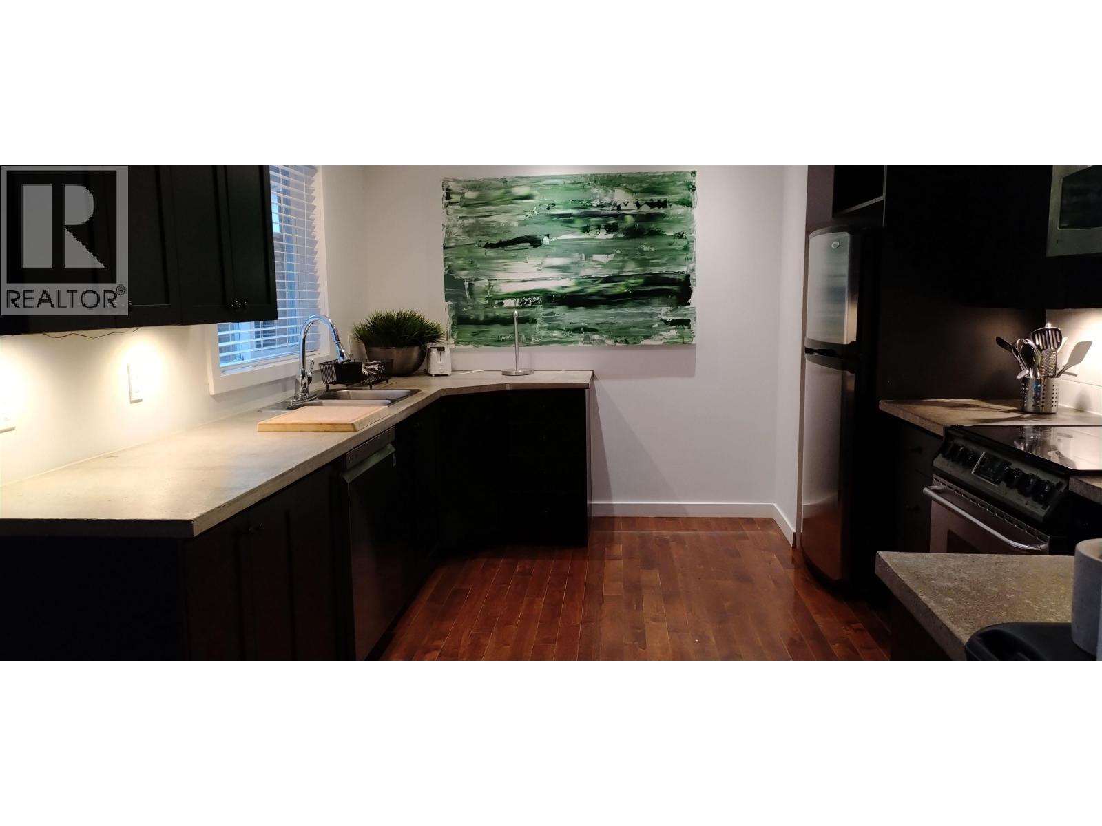 2568 THE BOULEVARD, Squamish