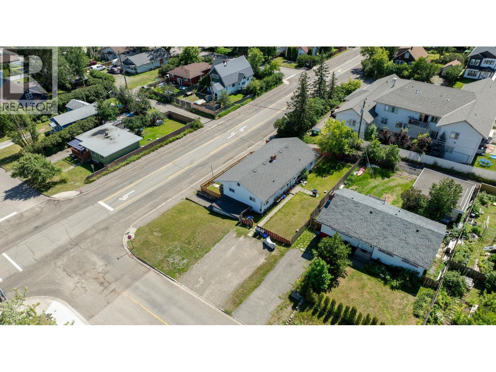 1807 9TH AVENUE, Prince George