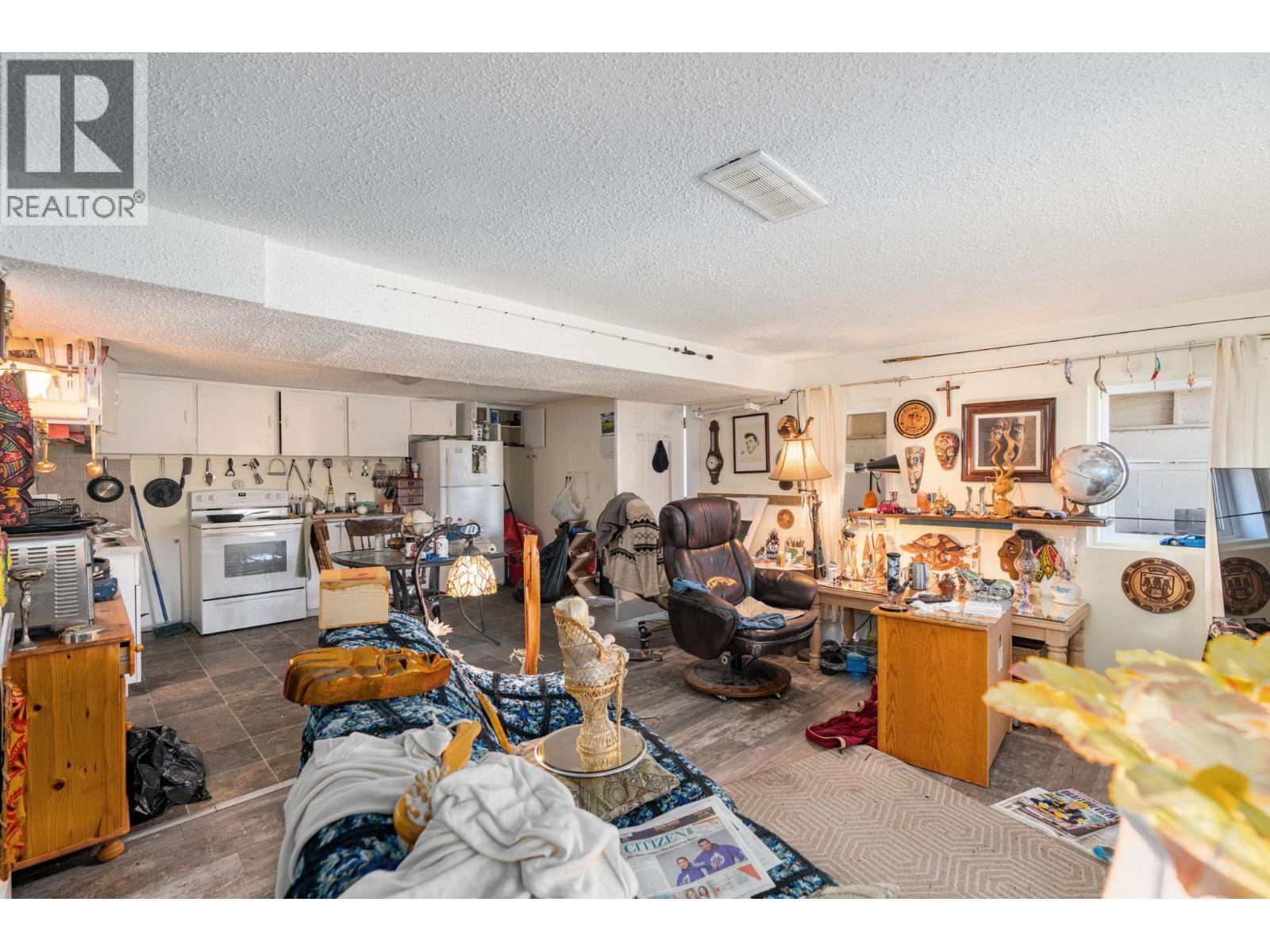 1807 9TH AVENUE, Prince George