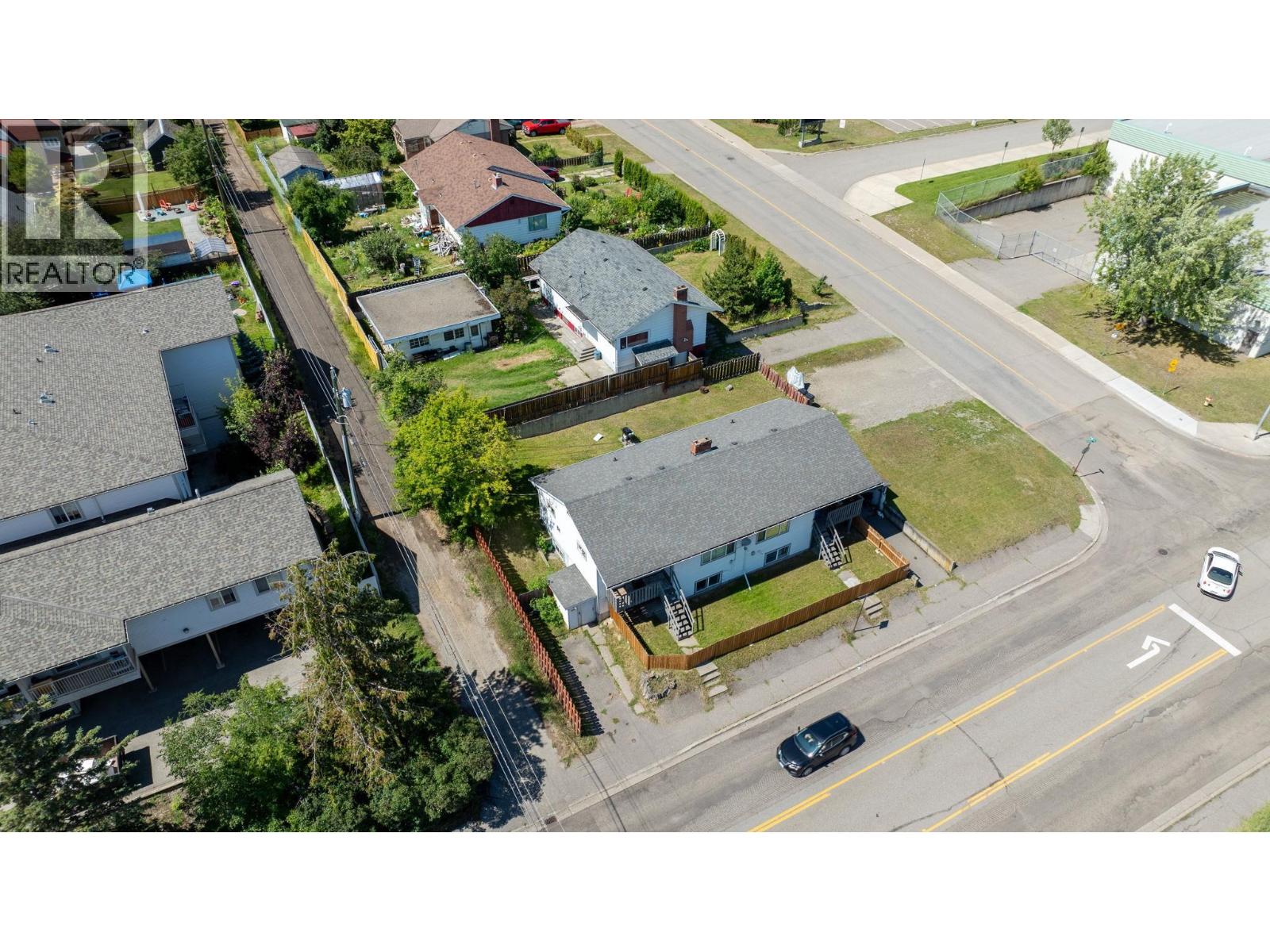 1807 9TH AVENUE, Prince George