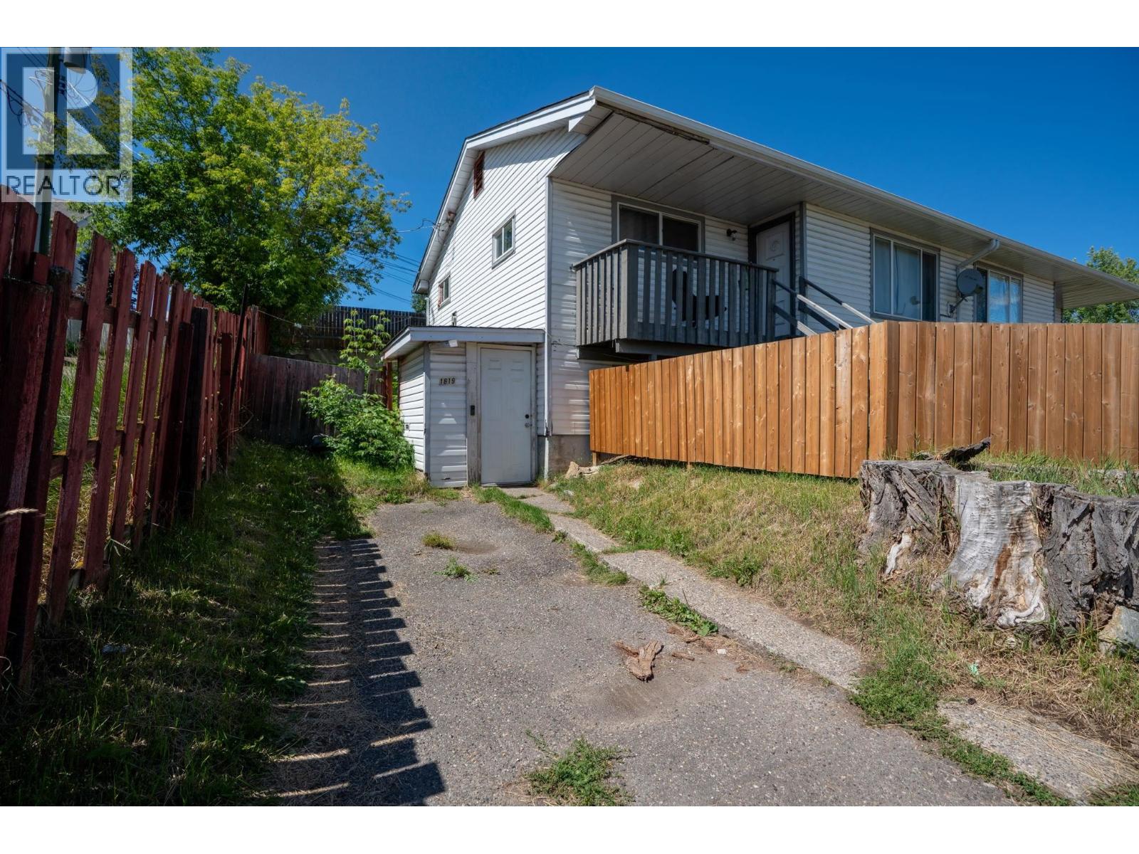 1807 9TH AVENUE, Prince George