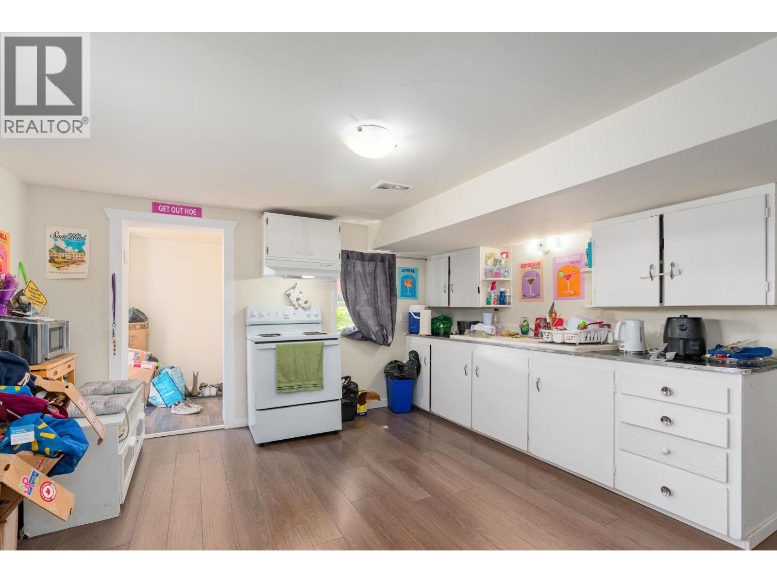 1807 9TH AVENUE, Prince George