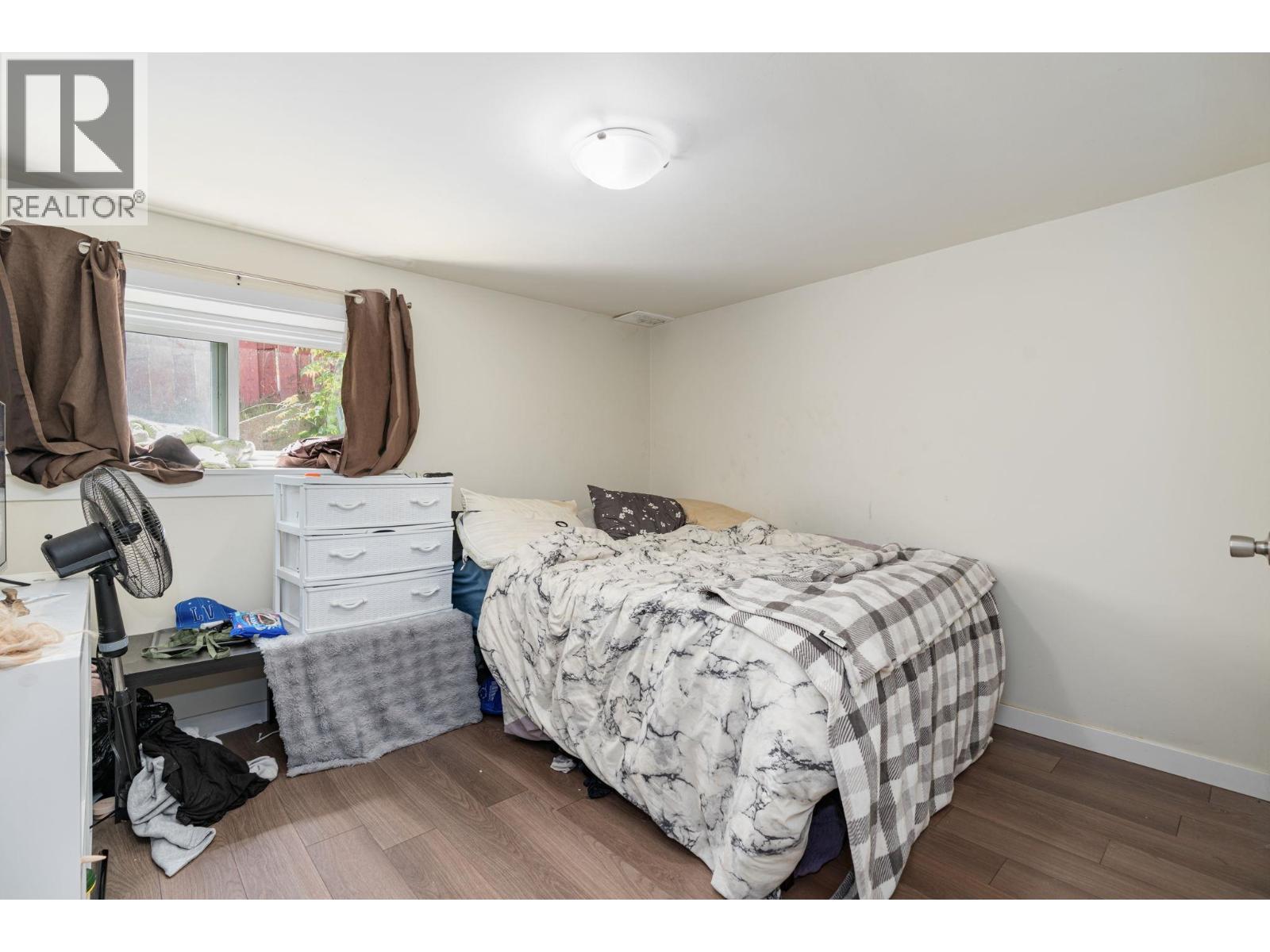 1807 9TH AVENUE, Prince George