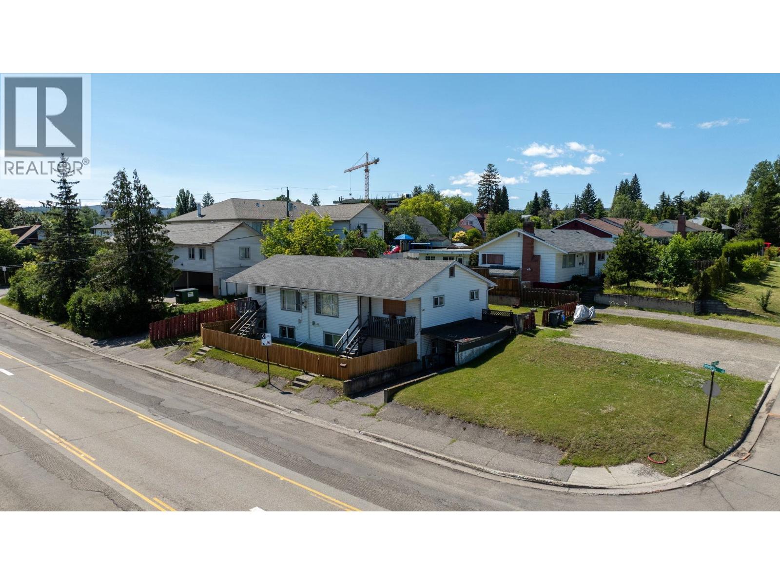 1807 9TH AVENUE, Prince George