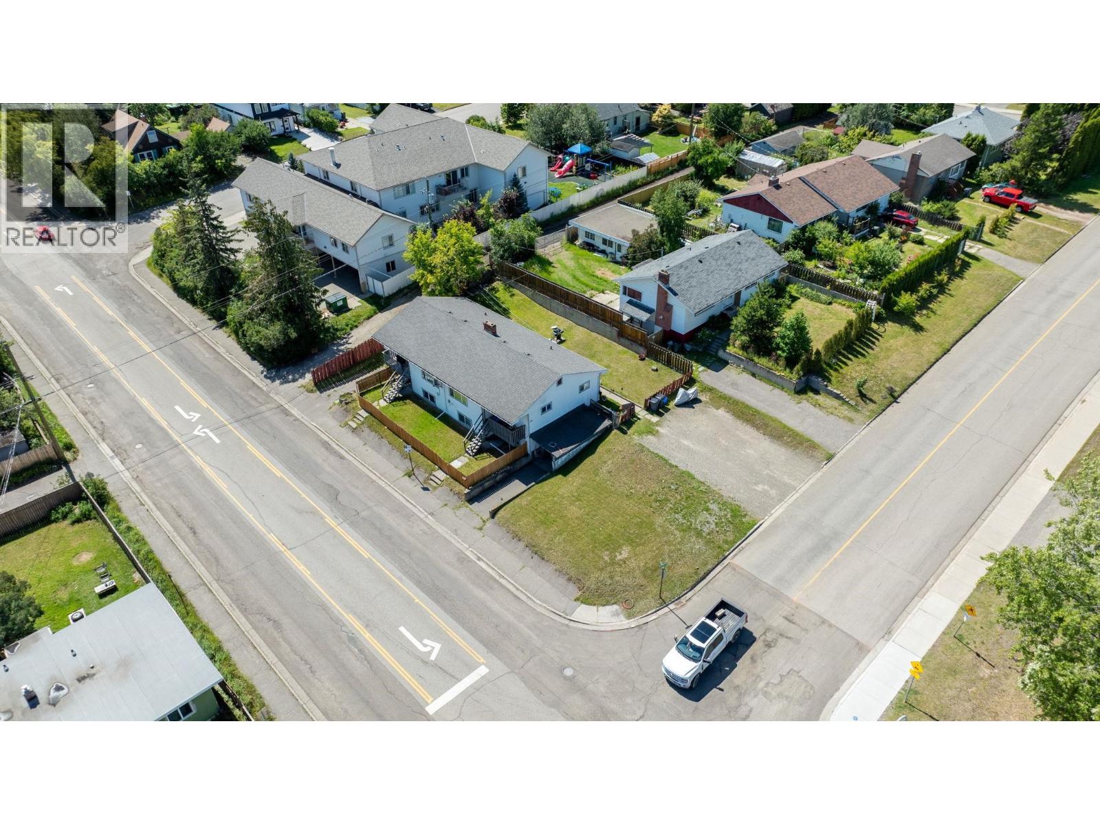 1807 9TH AVENUE, Prince George