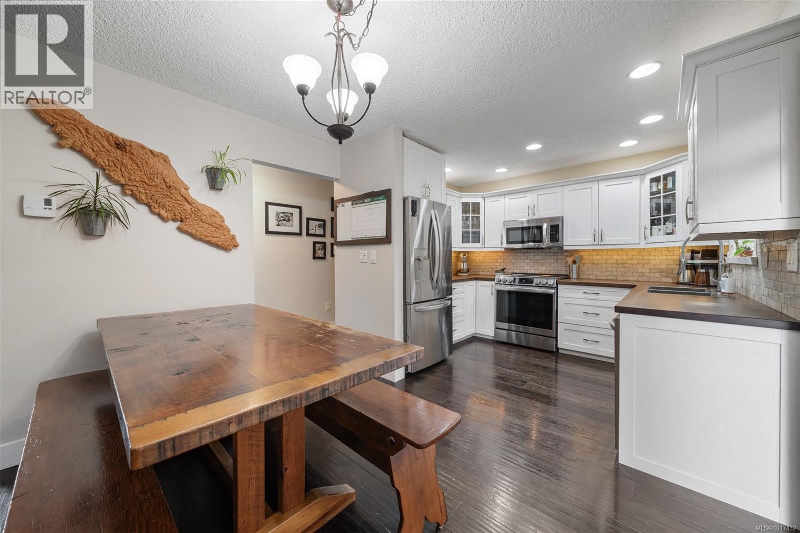  2150 Pyrite Drive, Sooke