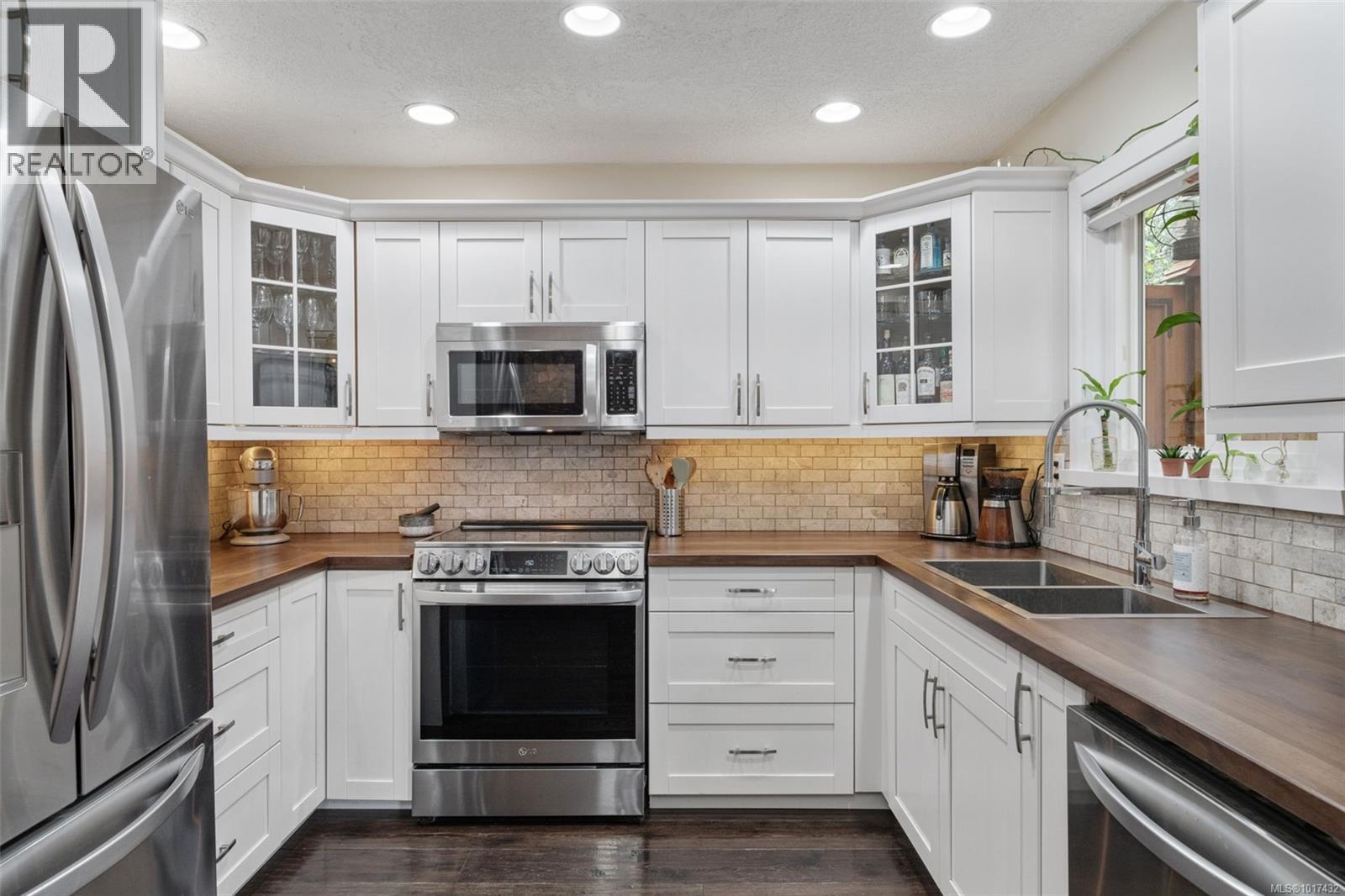  2150 Pyrite Drive, Sooke