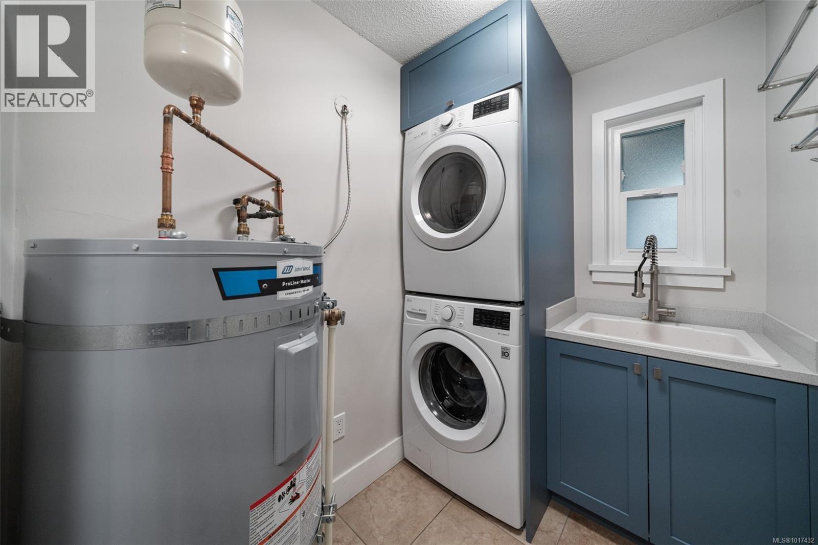  2150 Pyrite Drive, Sooke