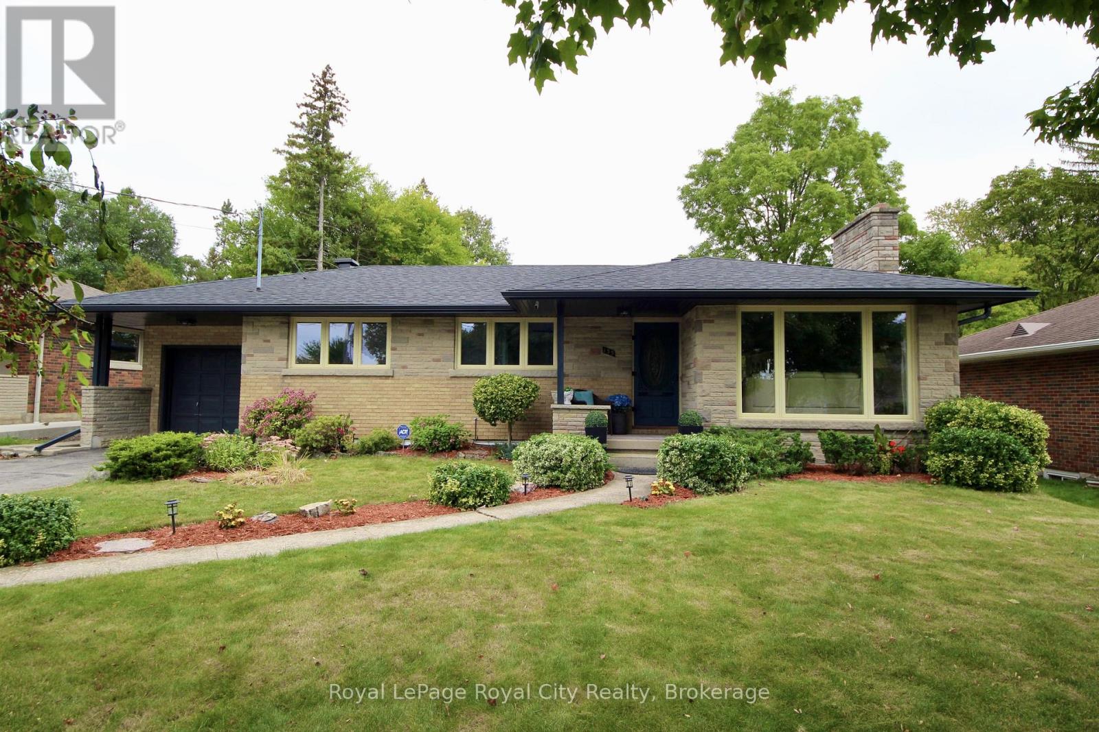 133 WESTMOUNT ROAD