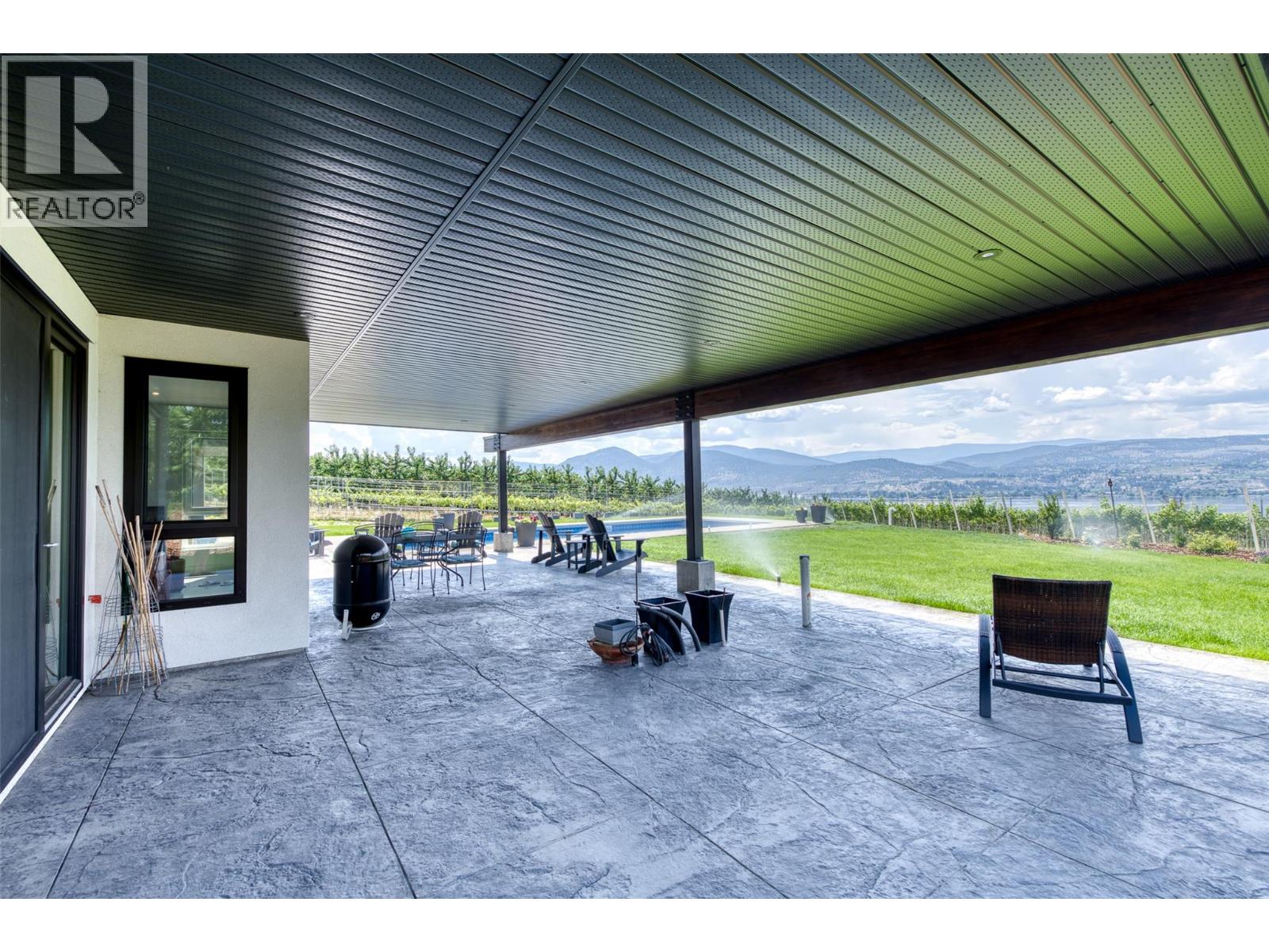  2805 Aikins Loop, Naramata
