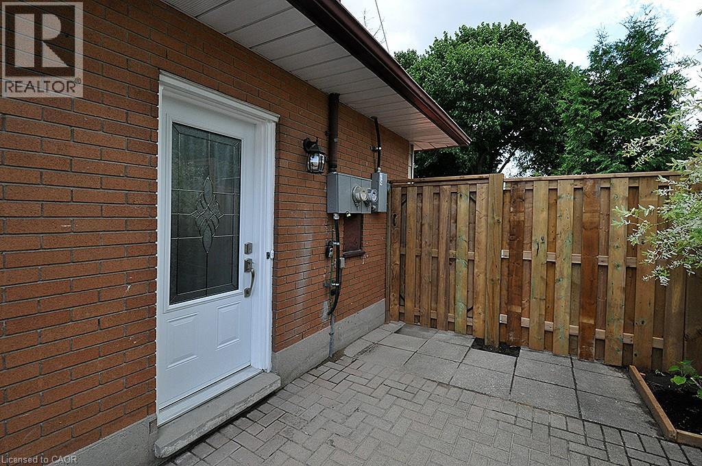 75 WOODHAVEN Road Unit# 1