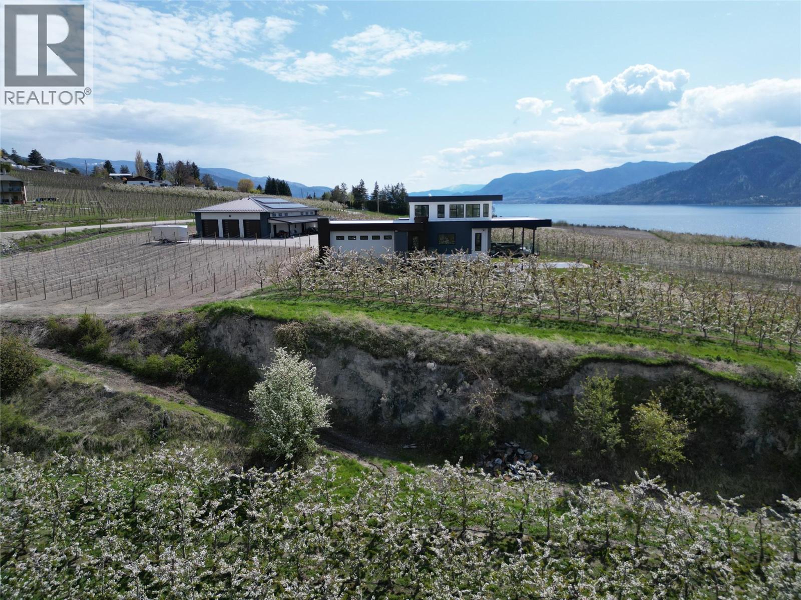  2805 Aikins Loop, Naramata