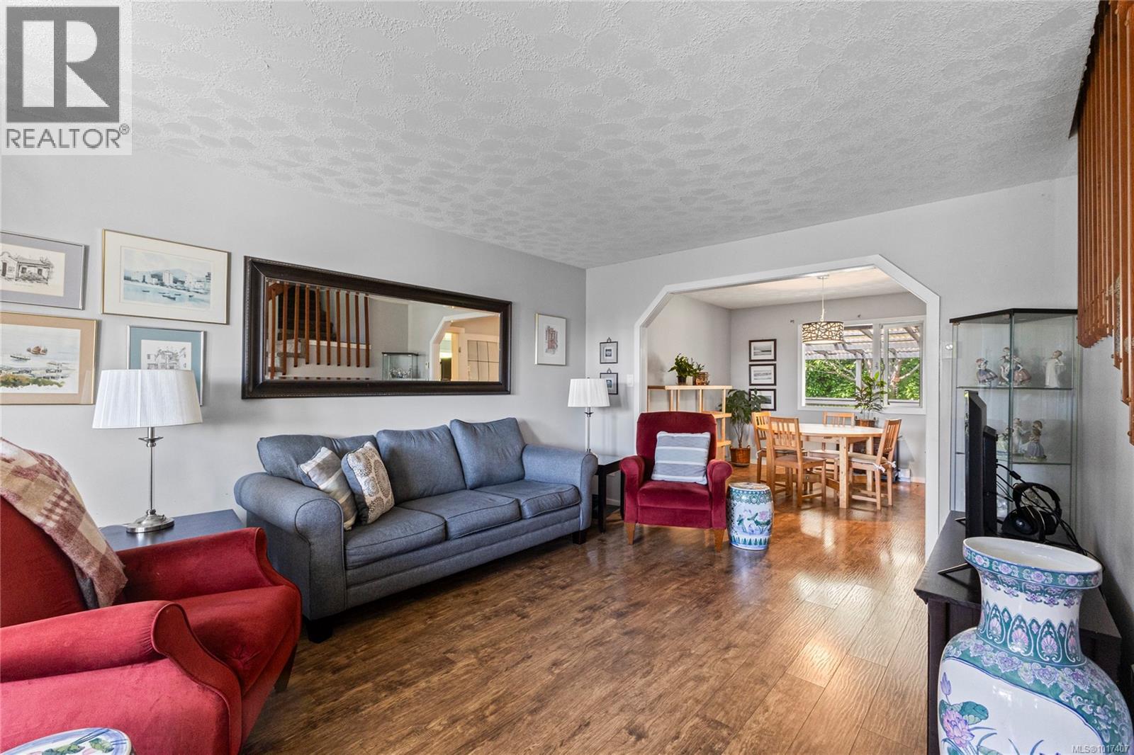 1692 Meadowbrook Dr, Campbell River