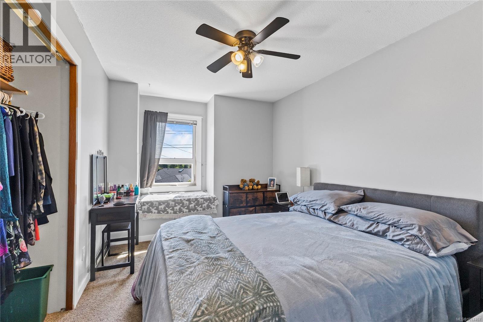 1692 Meadowbrook Dr, Campbell River