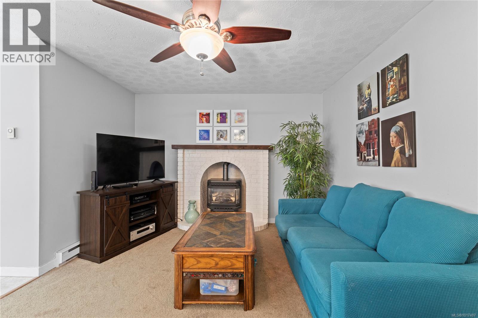 1692 Meadowbrook Dr, Campbell River