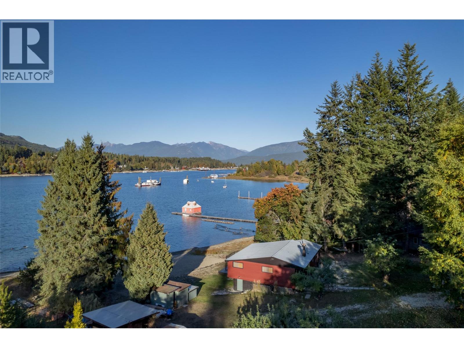 7635 ROSS Road, Nelson