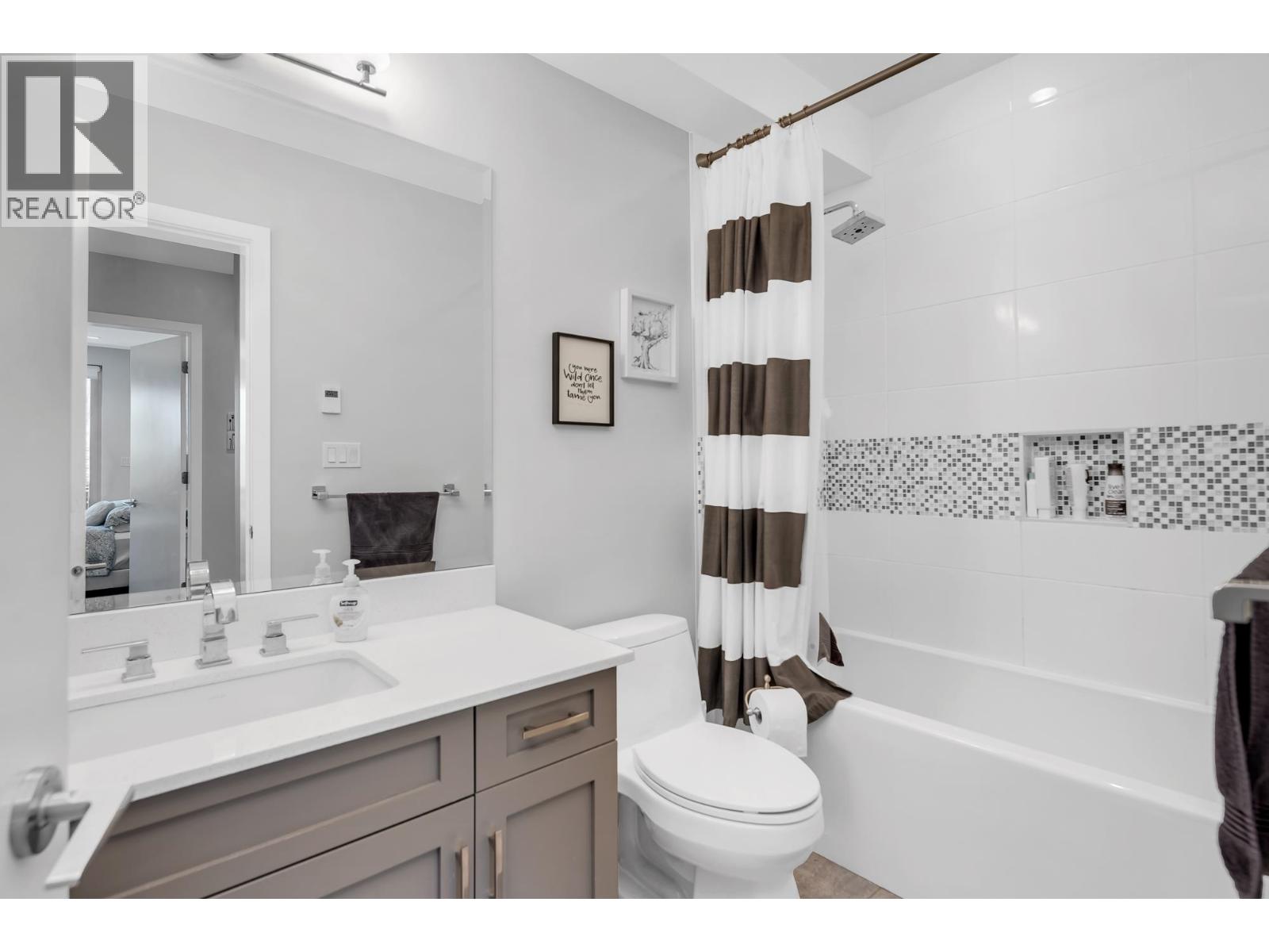 38561 SKY PILOT DRIVE, Squamish