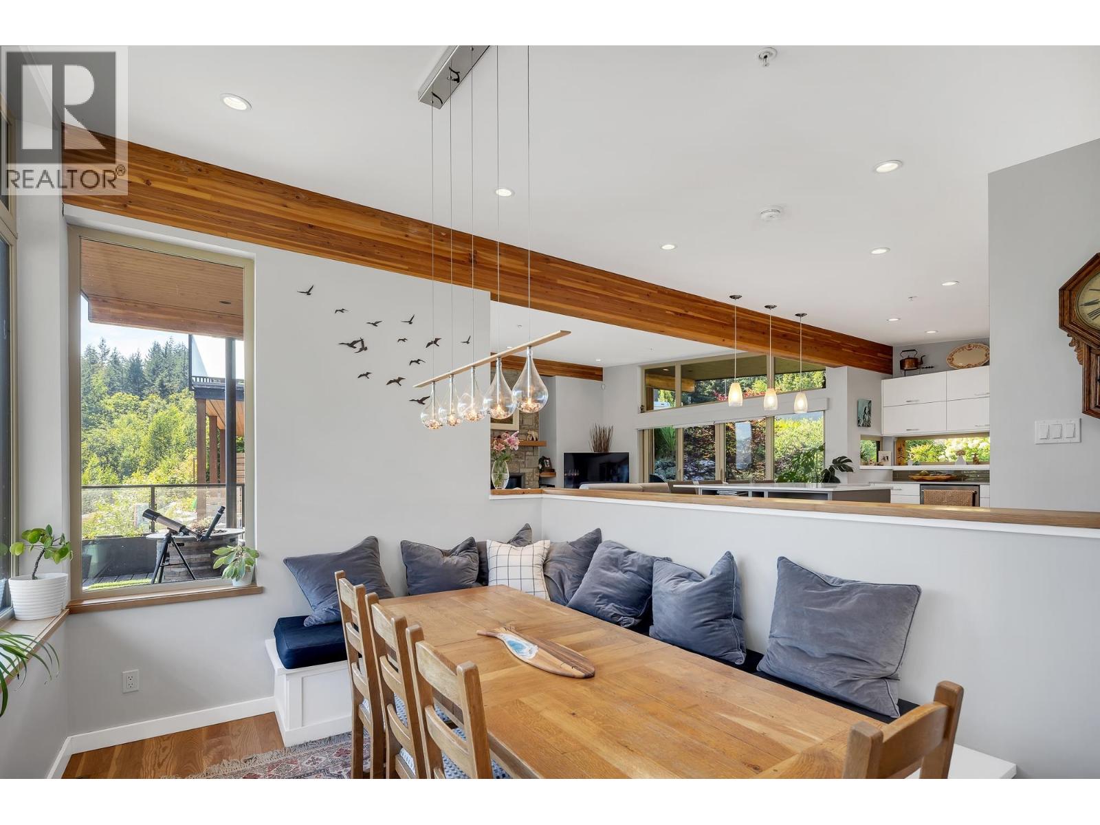 38561 SKY PILOT DRIVE, Squamish