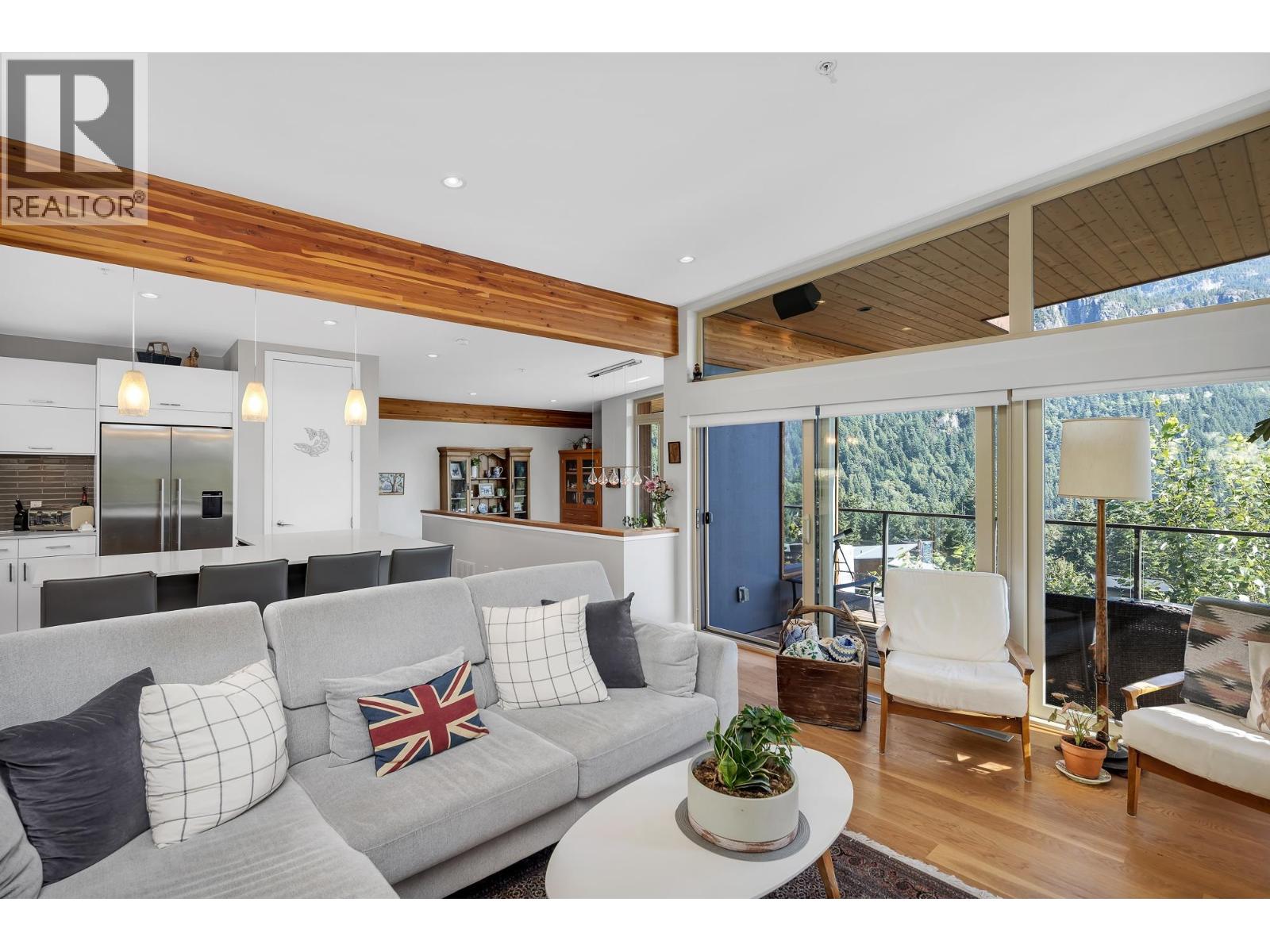 38561 SKY PILOT DRIVE, Squamish