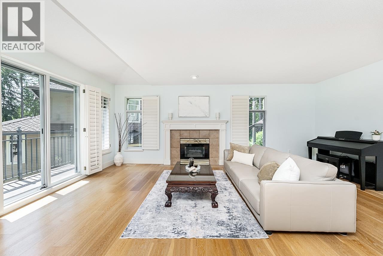 1190 STRATHAVEN DRIVE, North Vancouver