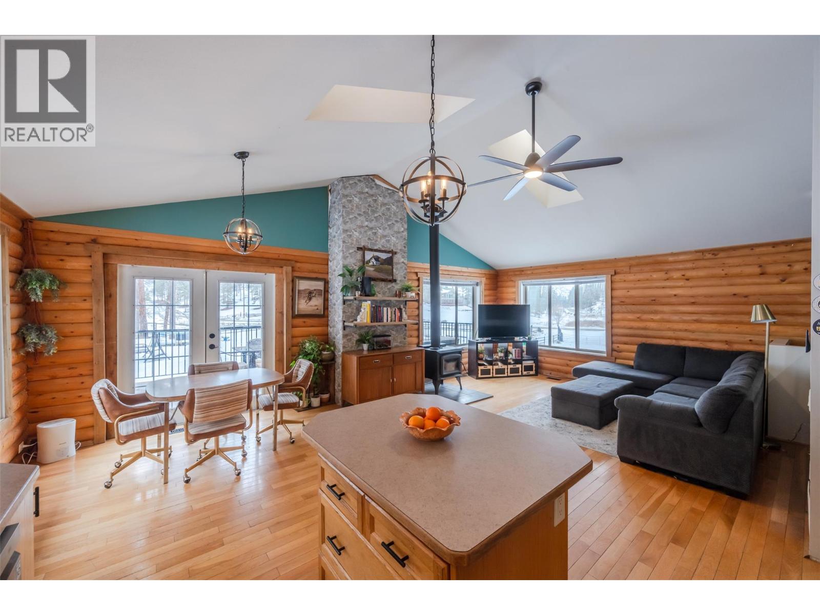  105 Saddlehorn Drive, Kaleden