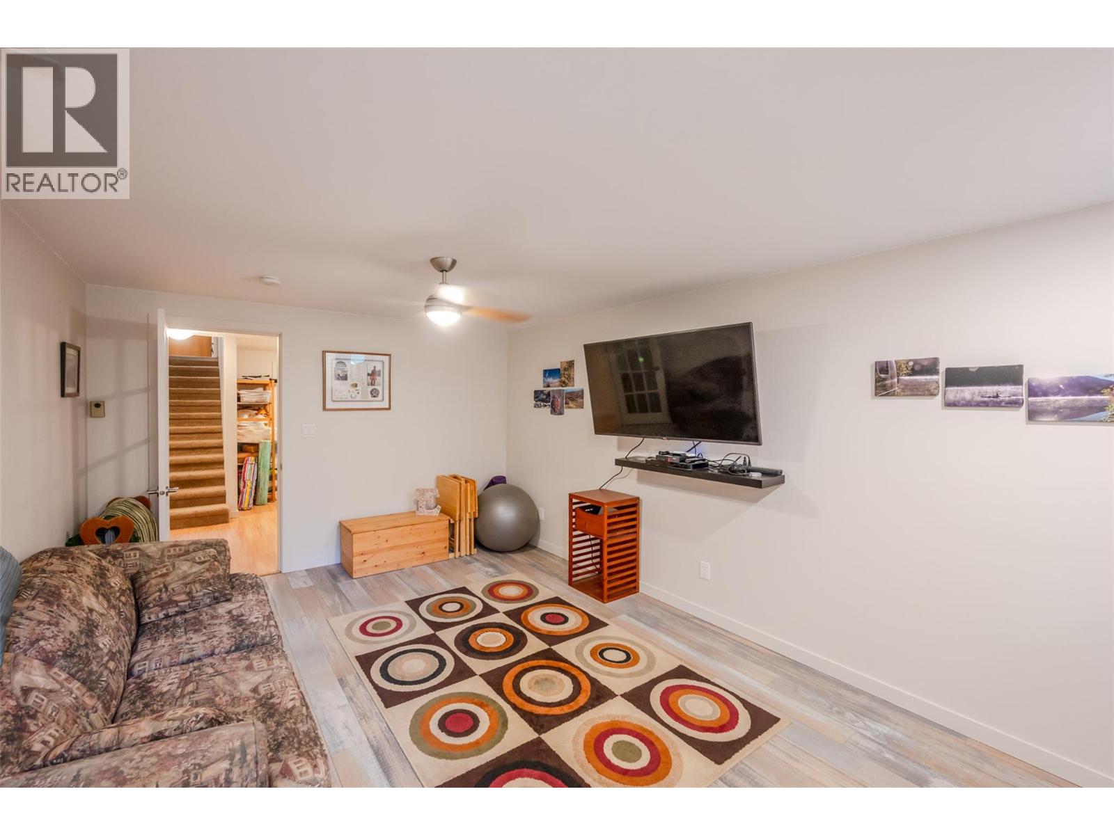  11120 Jones Flat Road, Summerland