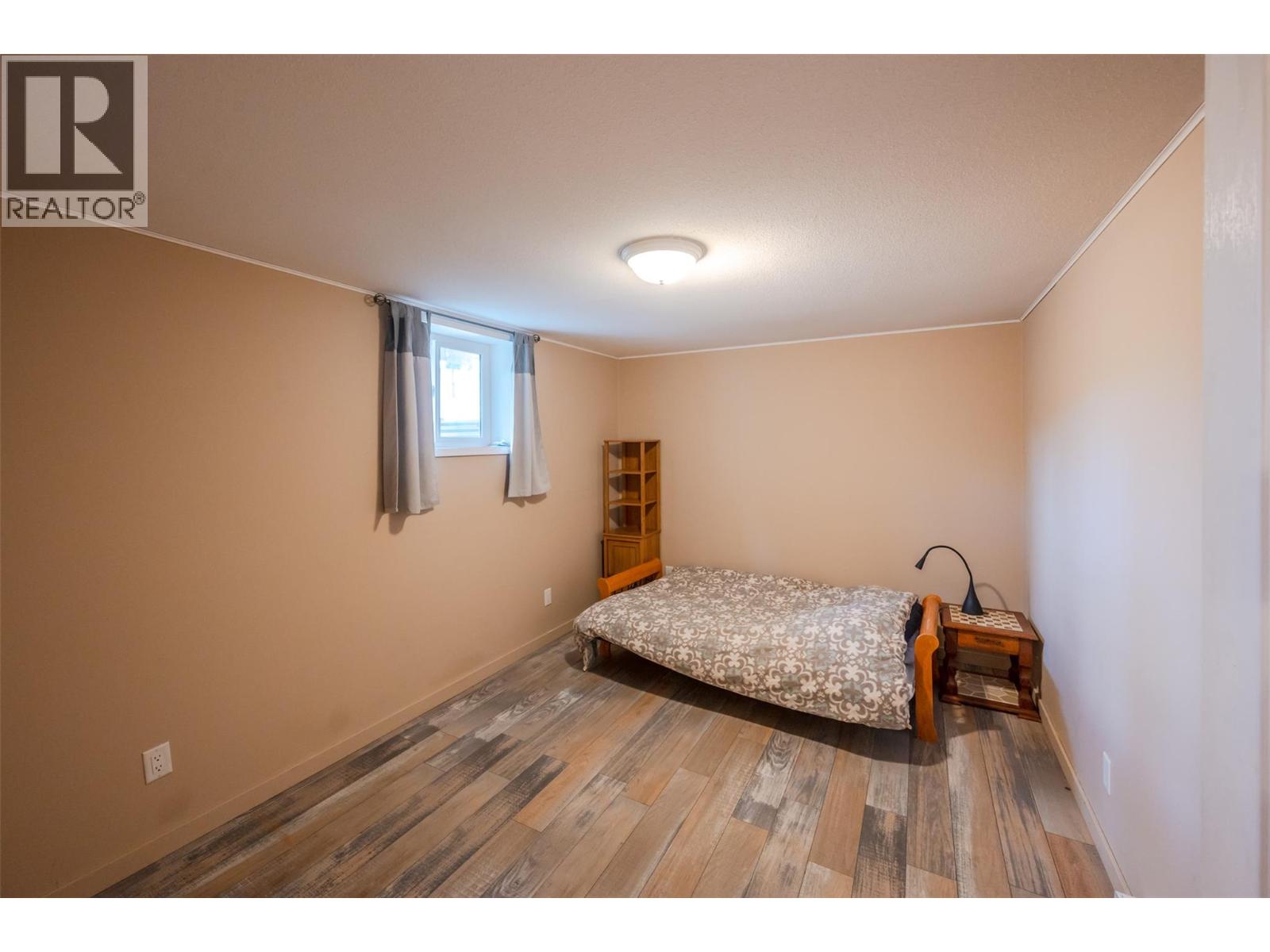  11120 Jones Flat Road, Summerland