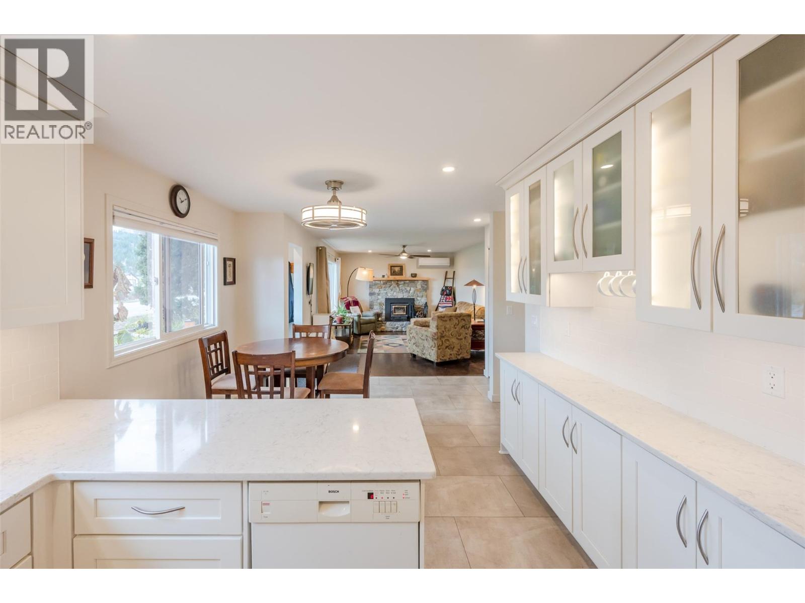  11120 Jones Flat Road, Summerland