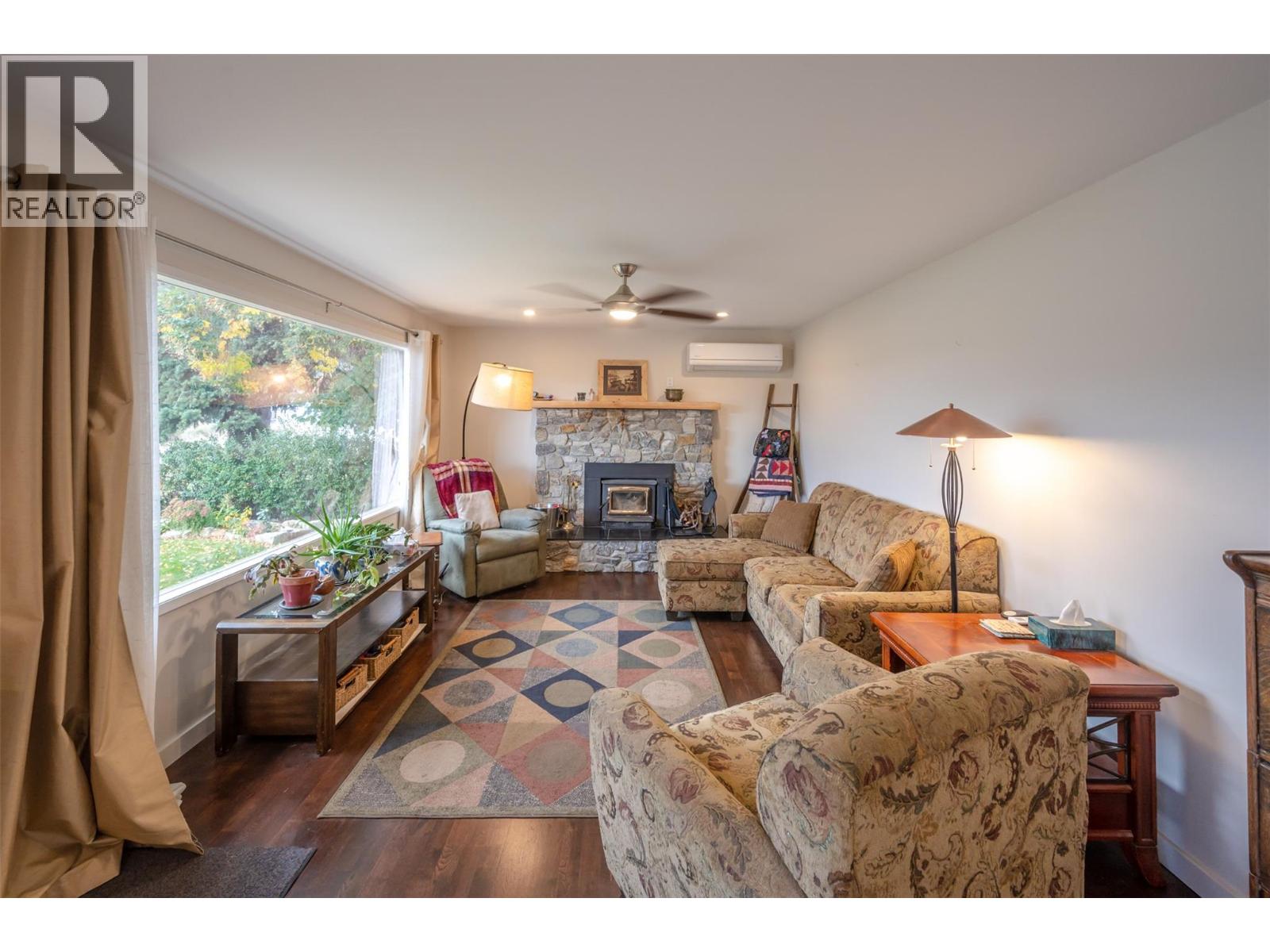  11120 Jones Flat Road, Summerland
