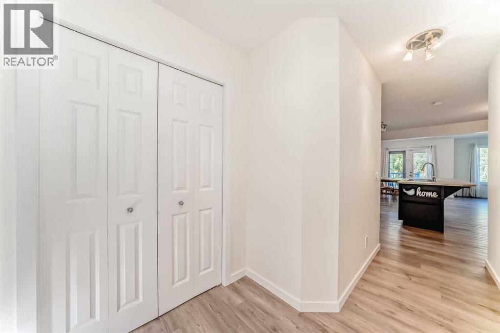 790 River Heights Crescent, Cochrane