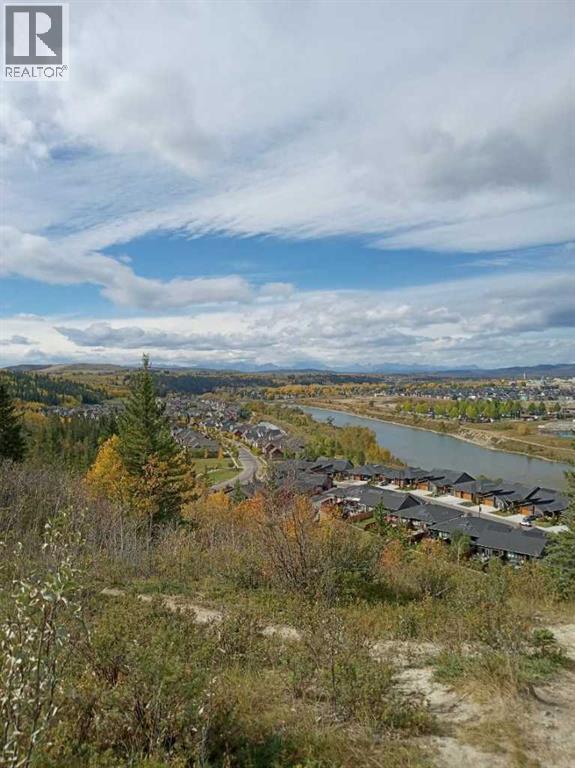 790 River Heights Crescent, Cochrane