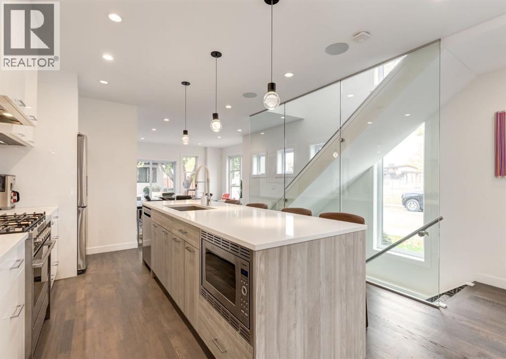 Single Family House for Sale in   Avenue SW Richmond Calgary 