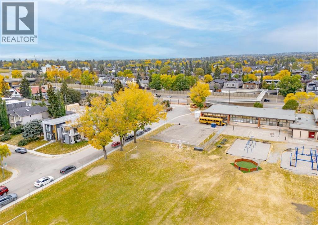 Single Family House for Sale in   Avenue SW Richmond Calgary 