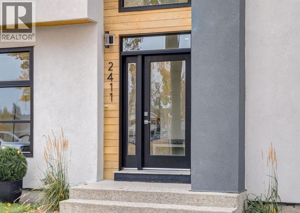 Single Family House for Sale in   Avenue SW Richmond Calgary 
