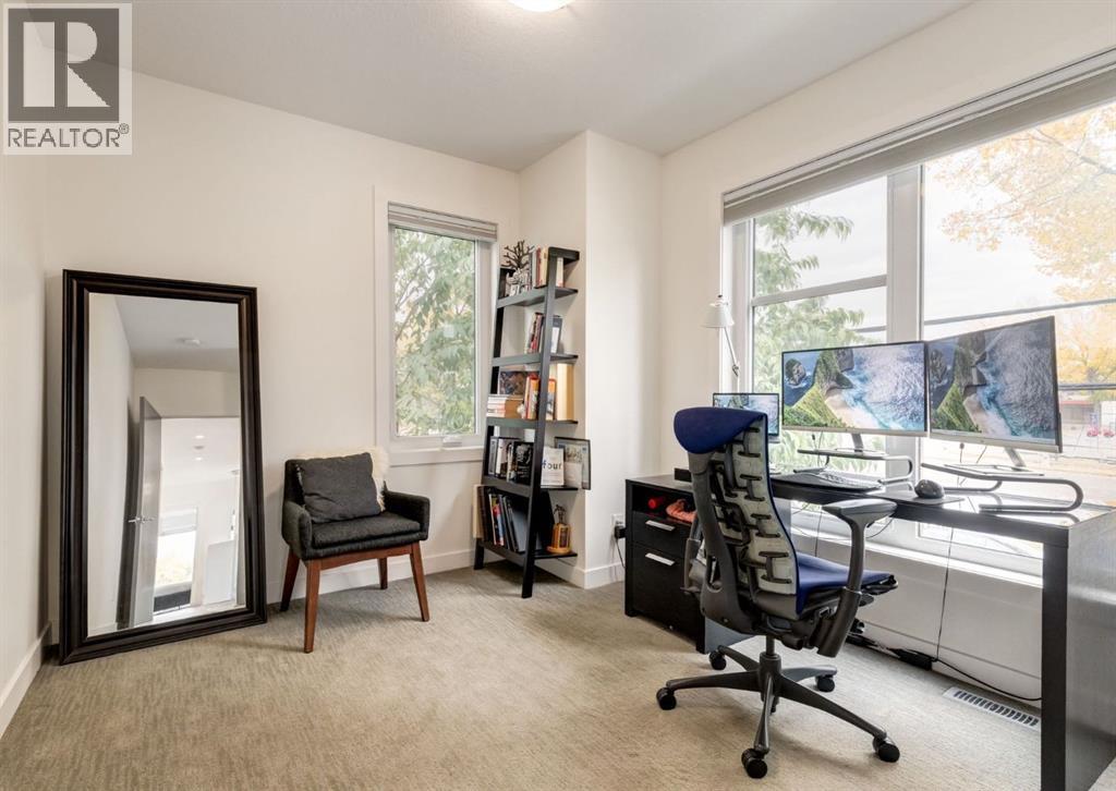 Single Family House for Sale in   Avenue SW Richmond Calgary 